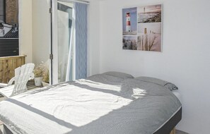 2 habitaciones, cuna de viaje y wifi gratis