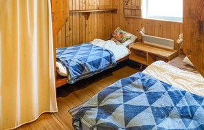 2 bedrooms