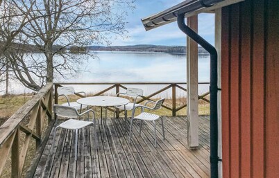 Casa frente a la playa en Ludvika con.