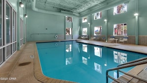 Indoor pool, outdoor pool - Beachfront, 24th Floor (Panama City Beach)