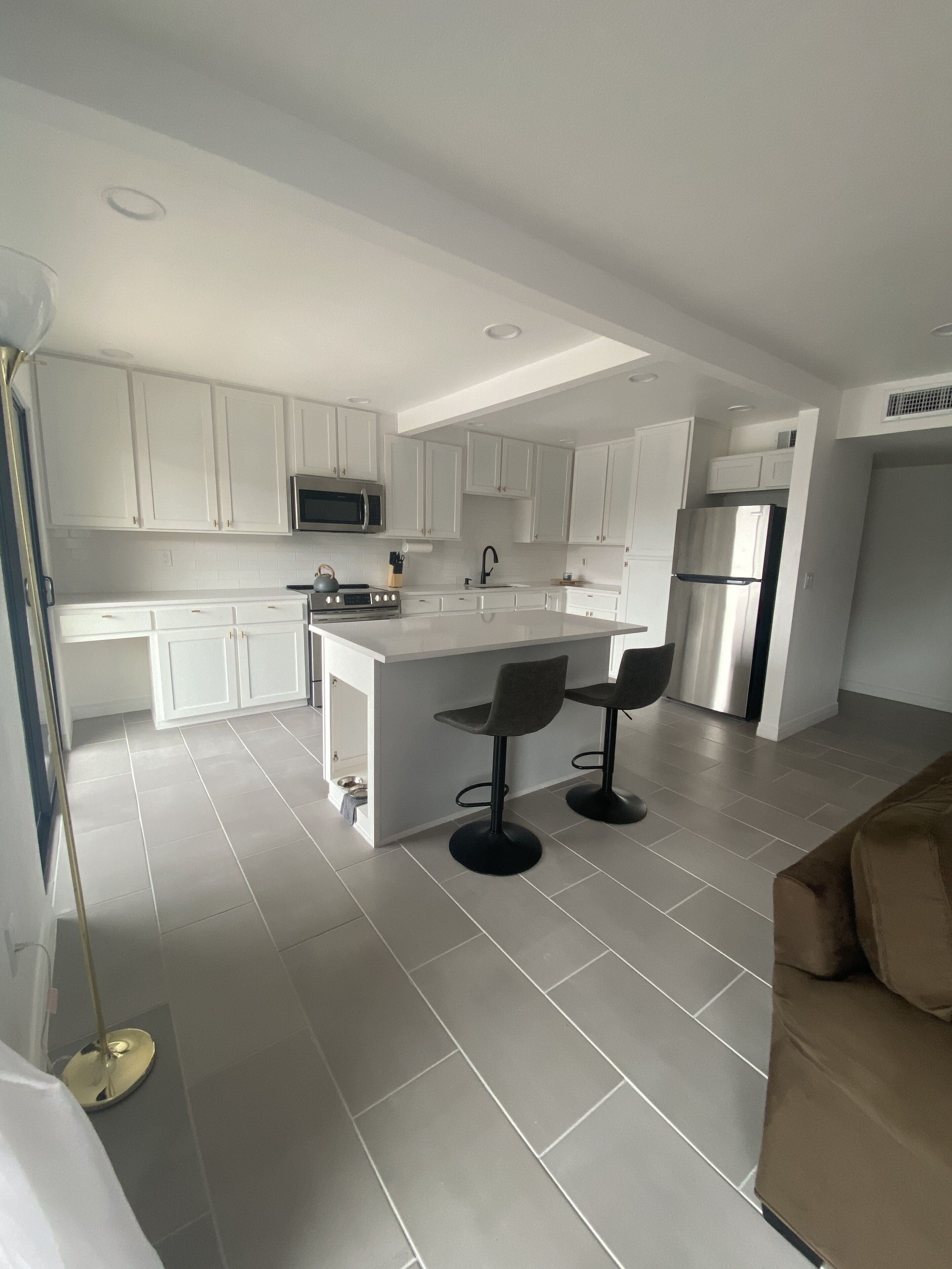 Beautiful Condo with Great views