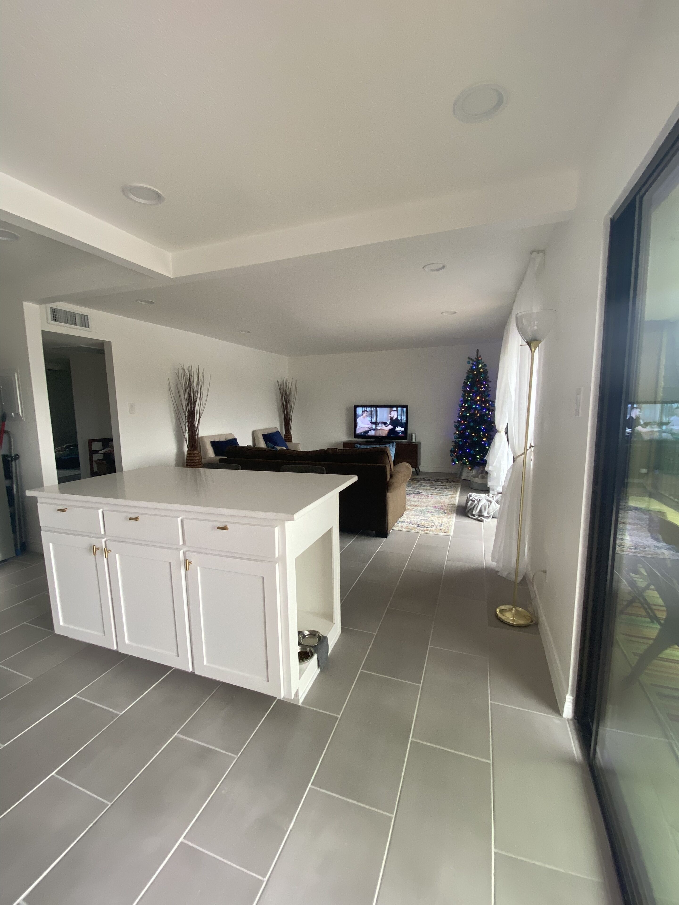 Beautiful Condo with Great views