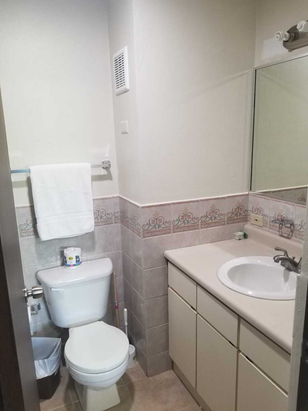 Golden Dream Studio 306 B