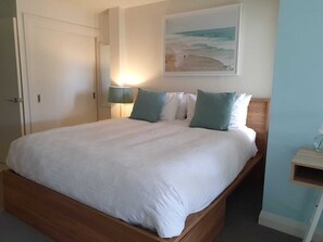 Bed sheets - Mount Maunganui Studio (Mount Maunganui)