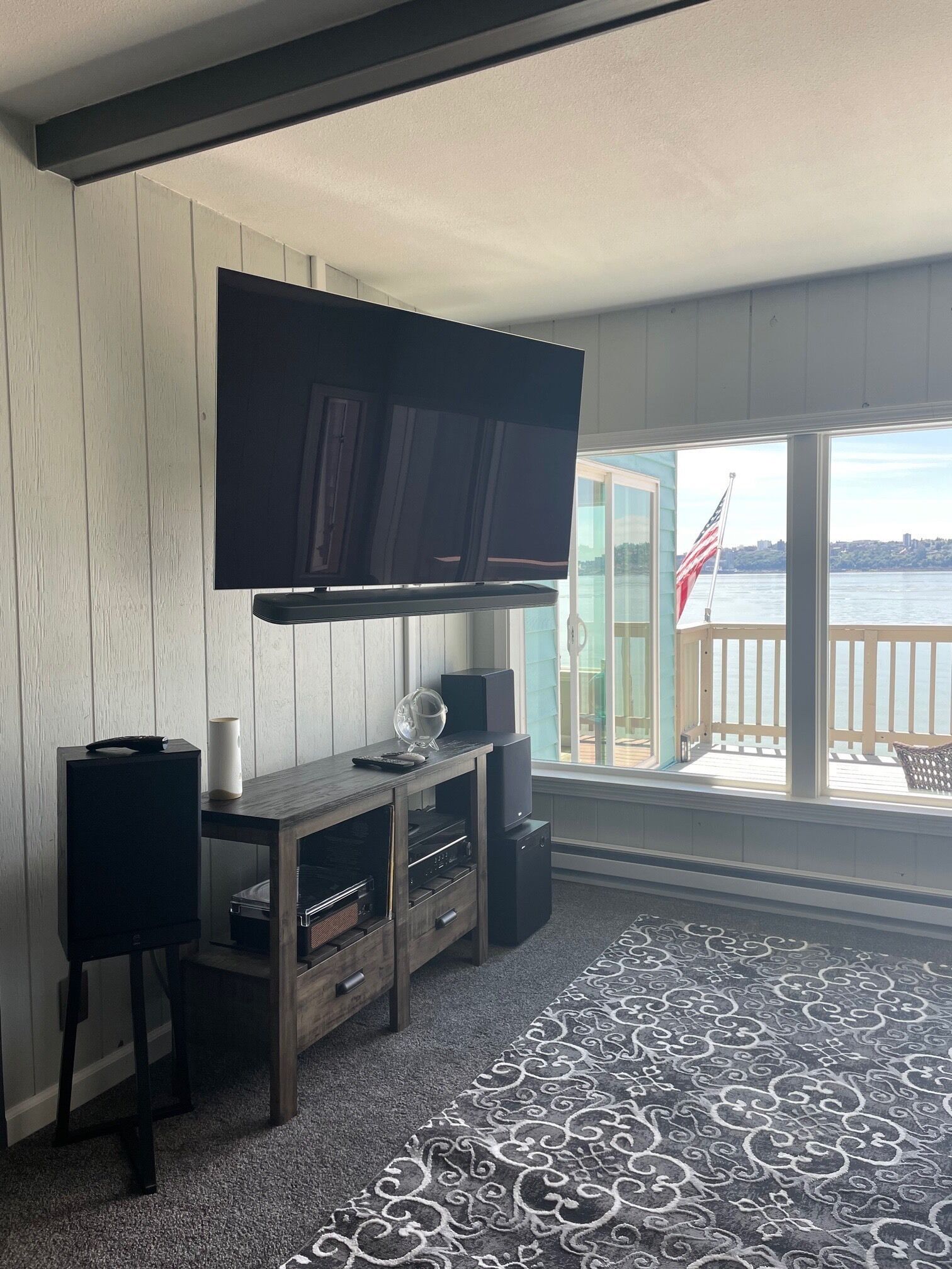 Wanderlust Beach retreat is a home set directly on the beach in Browns Point. 