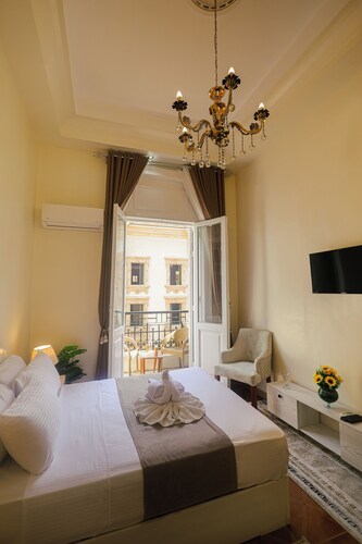 Victory Downtown Boutique Hotel