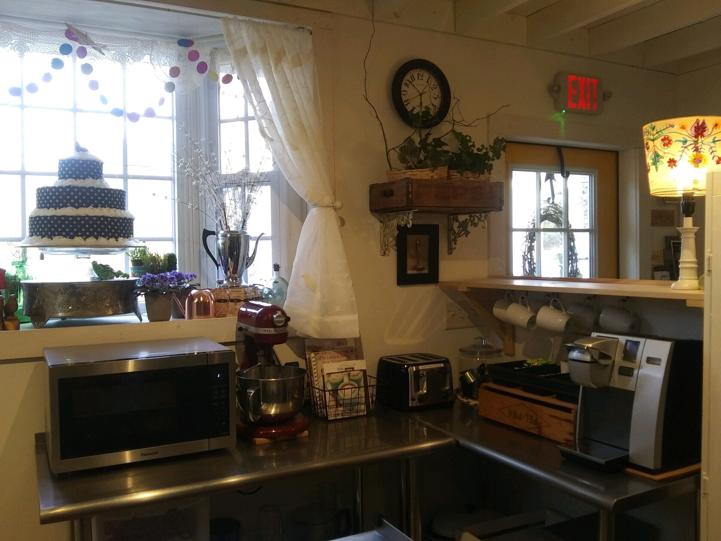 Bakery Bunkhouse, Sweet Amenities & Nature !