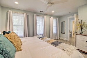 2 bedrooms, iron/ironing board, WiFi, bed sheets