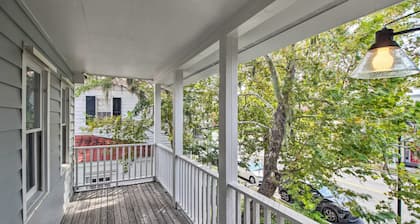 Your Home Base Downtown- New & Fully Renovated!