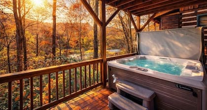 Bear Pause Cabin 3 BR/3BA Amazing Lake View EV Charger