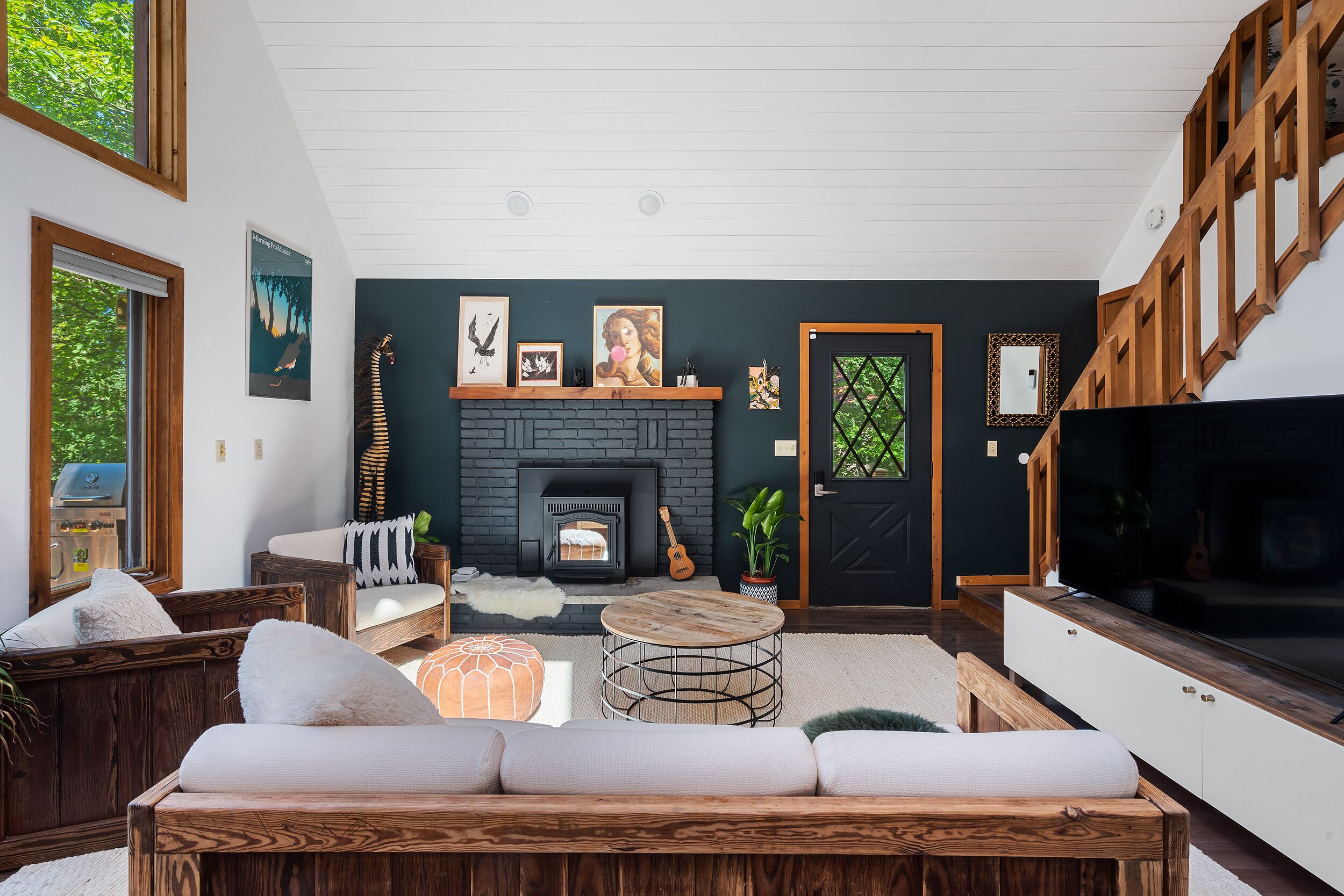 The Black Forest Chalet: Ski, Hike, Hot Tub