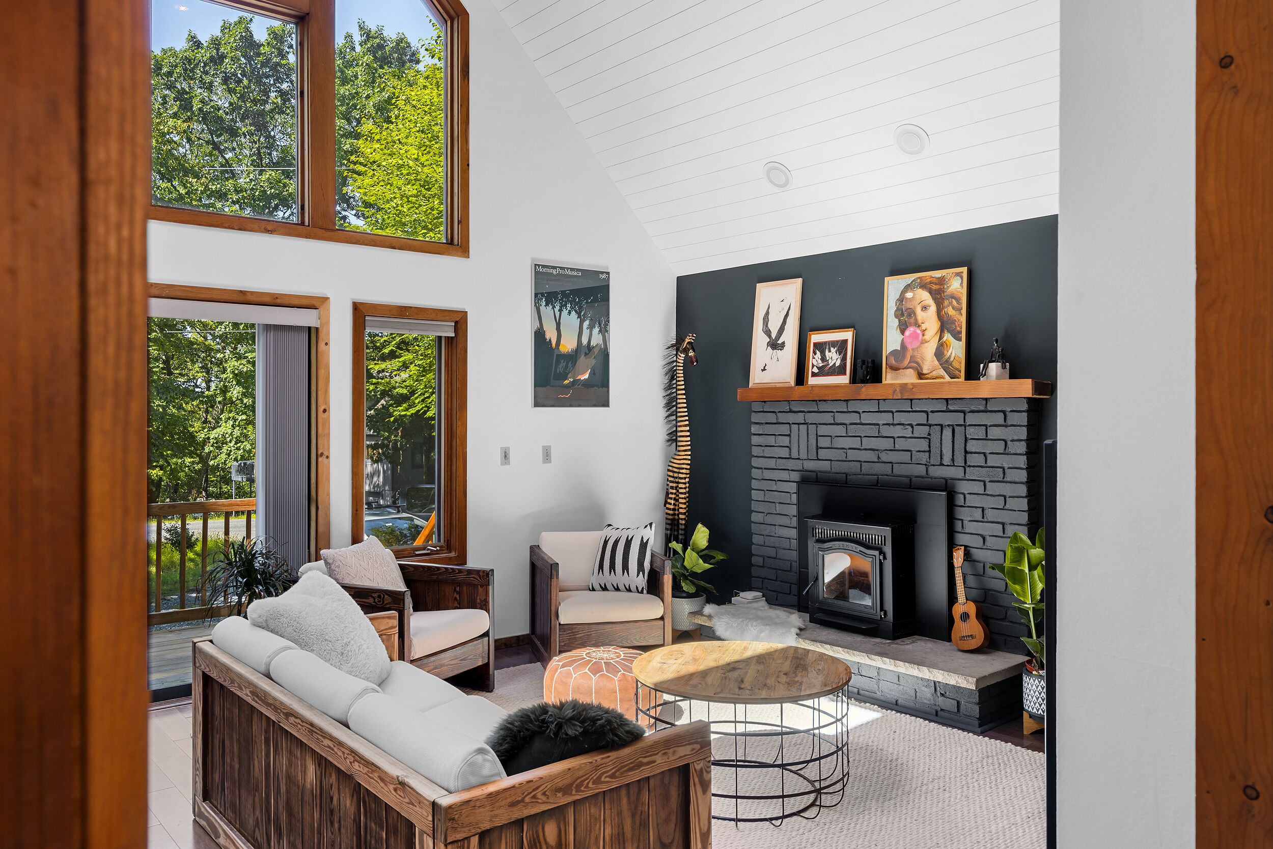 The Black Forest Chalet: Ski, Hike, Hot Tub