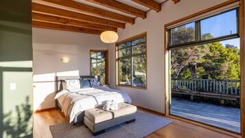 3 chambres, accĂšs Internet, draps fournis