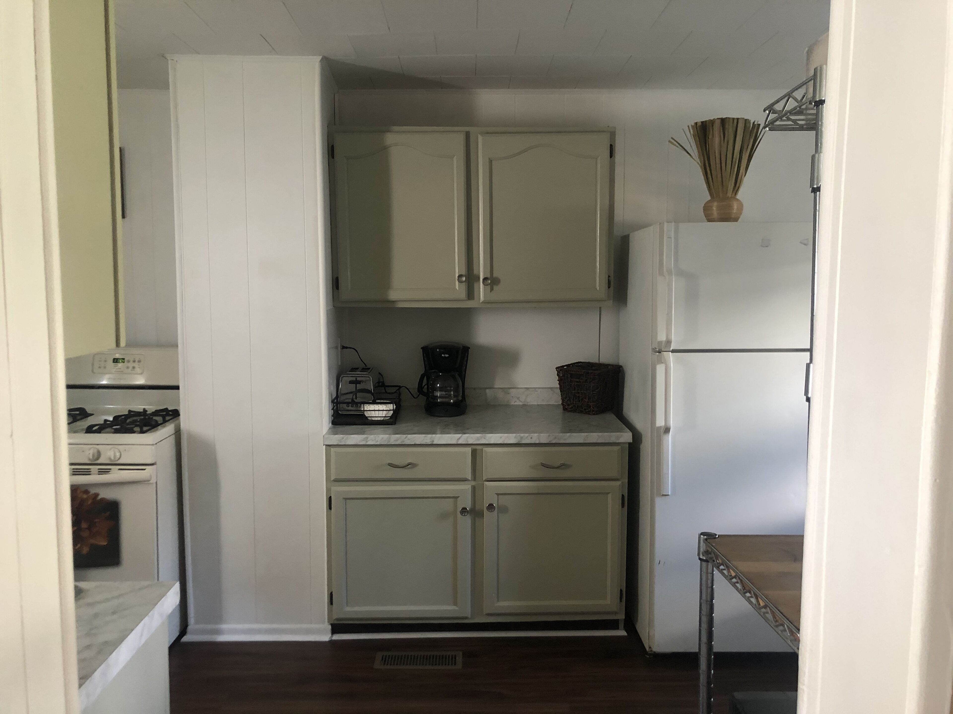 Welcome to the cozy & cute Foxie Roxie