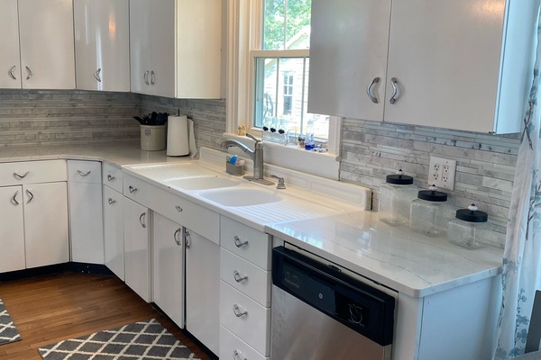 Frigorífic, microones, forn i placa de cuina