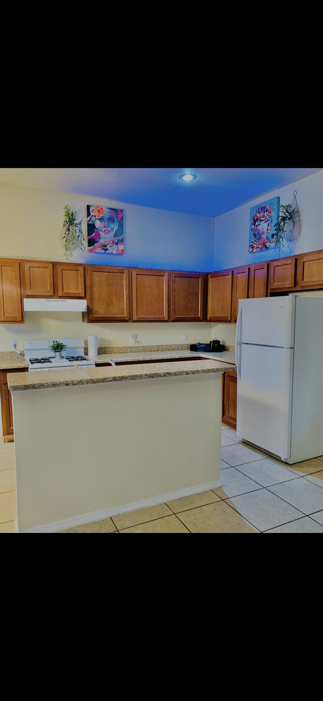 Utopia Duplex Home🗼🌄