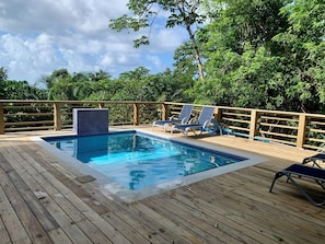 Piscine extérieure