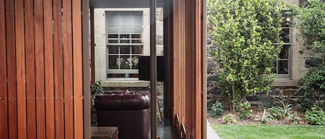 Maison Deluxe | Vue sur le jardin