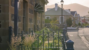 Bagian depan properti