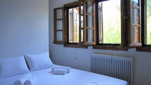 3 habitaciones, wifi y ropa de cama 