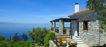 Villa Anthyllion in Lefokastro # apartment Margarites