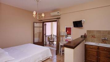 1 bedroom, WiFi, bed sheets