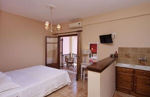 1 sovrum, strykjärn/strykbräda, wi-fi och sängkläder