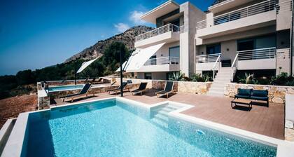 Kynthia - Luxury Villa for 8 people with panorama view and private pool