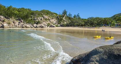Alma Bay Holiday Unit 4