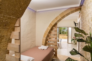 Executive-Haus | 2 Schlafzimmer, laptopgeeigneter Arbeitsplatz, schallisolierte Zimmer