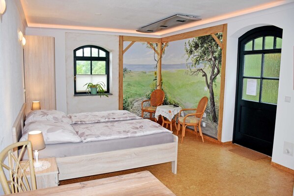 1 bedroom, WiFi, bed sheets