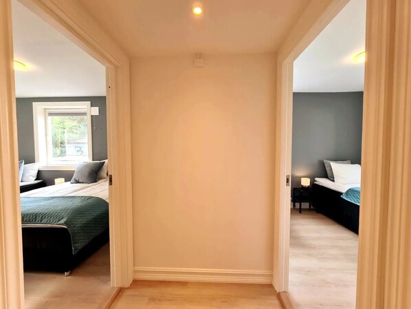 2 bedrooms, iron/ironing board