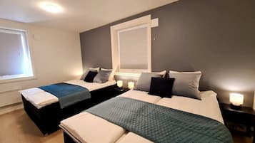 Appartement, 2 slaapkamers | 2 slaapkamers, een strijkplank/strijkijzer