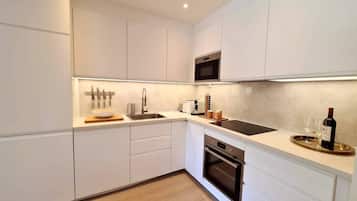 Apartment, 2 Bedrooms | Interior
