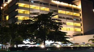 Room, 1 Bedroom, Accessible, Smoking | Exterior