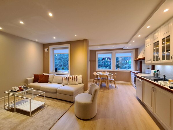 Apartamento, 2 habitaciones, vistas al jardín | Interior