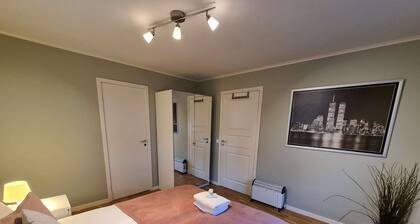 Bright And Central, 2-bedroom, Fully Equipped