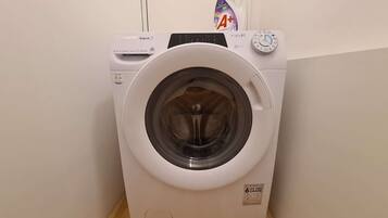 Apartment, 2 Bedrooms, Patio | Bathroom