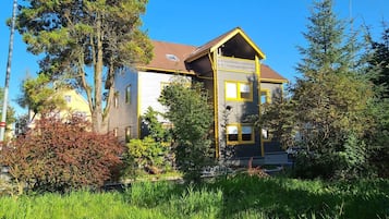 Room, 1 Bedroom, Garden View | Garden