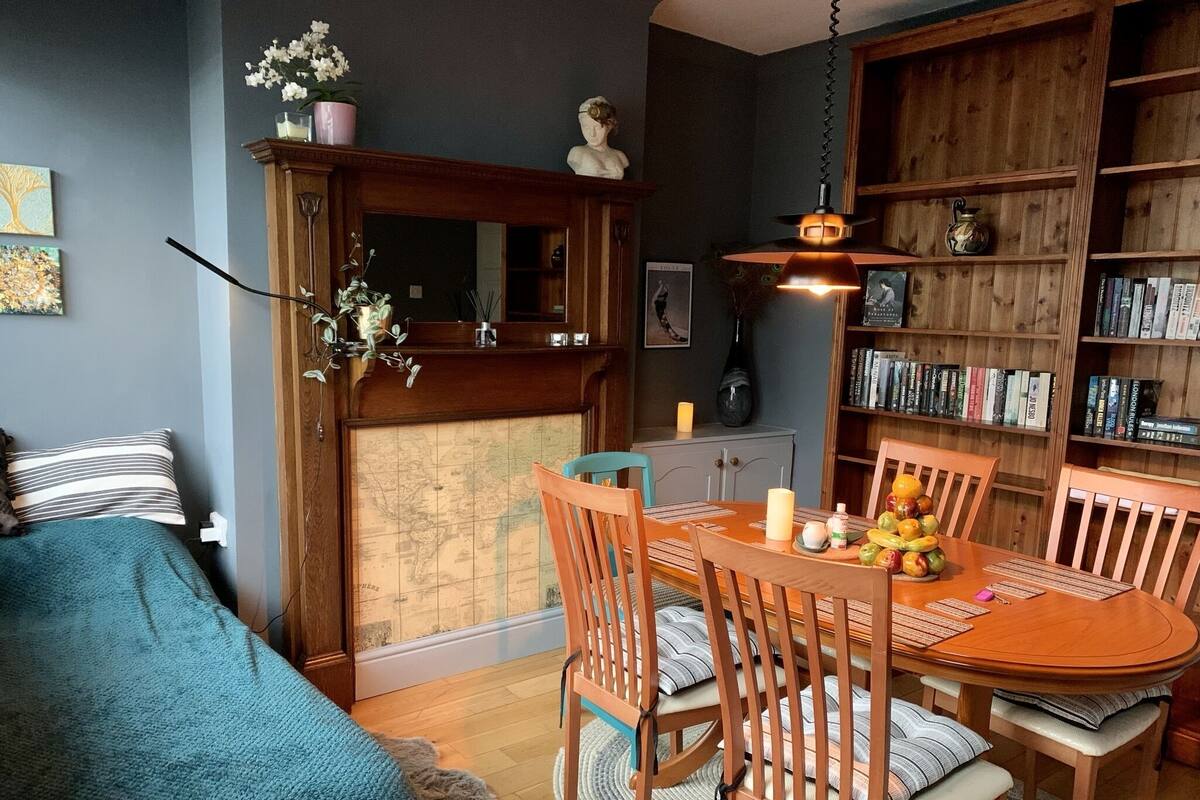 Casa, 2 quartos, varanda, vista para o jardim | Opções para refeição