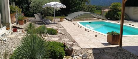 Piscina a l'aire lliure