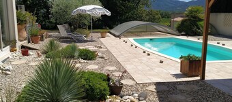 Appartement en Rez-de-jardin en Campagne Mais à 300m des Commerces