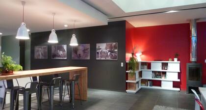 PROMO - Loft TOUT CONFORT, TERRASSE, trampoline, ENTOURĂ par les MONTAGNES