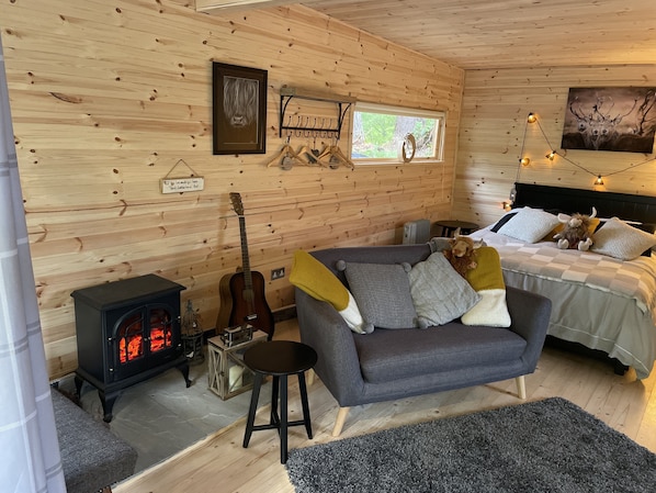 Bügeleisen/Bügelbrett, WLAN, Bettwäsche