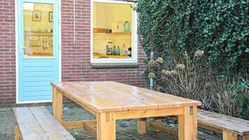 Buiten dineren