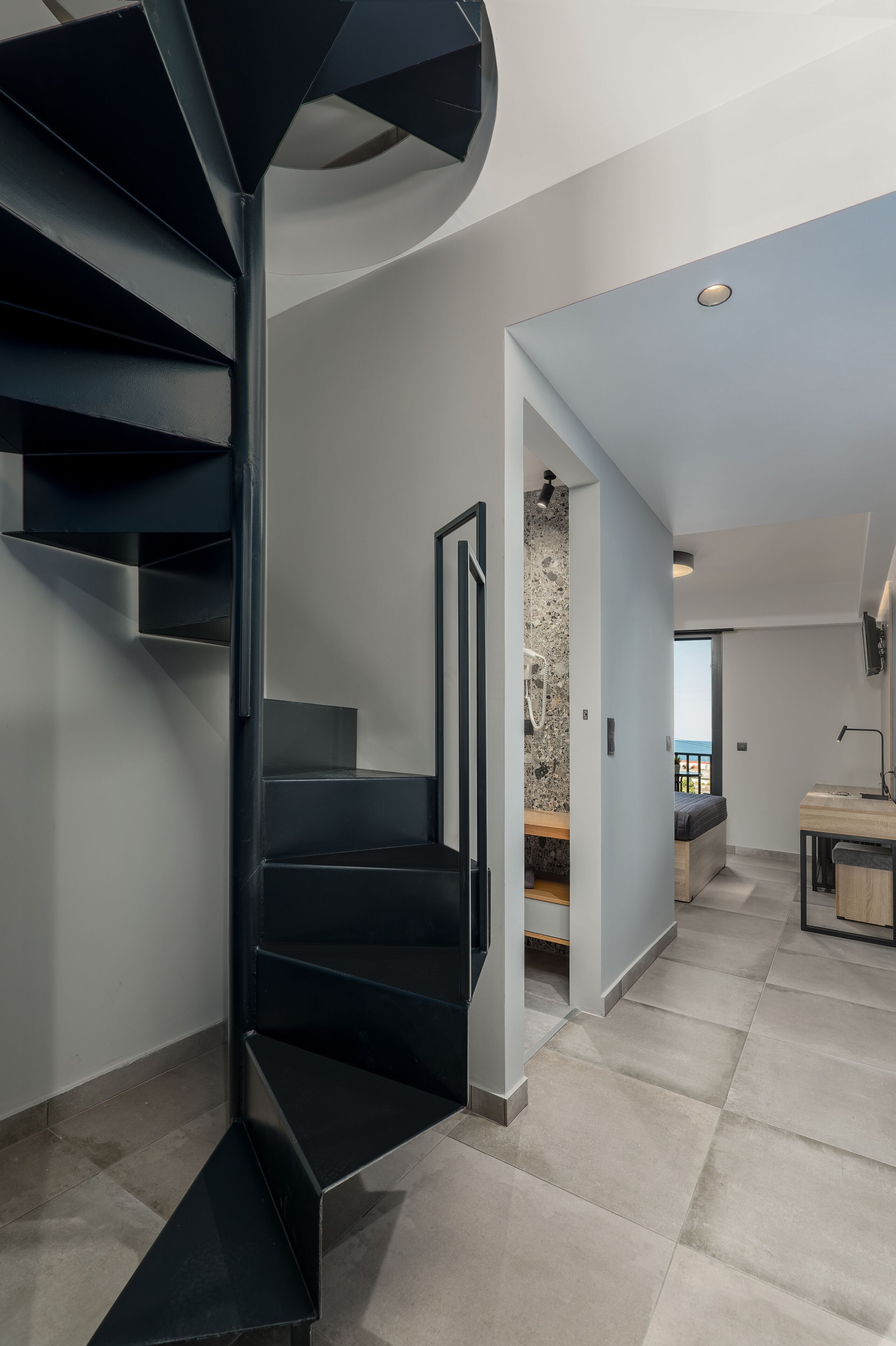 Panoramic Room | Desk, laptop workspace, blackout drapes, soundproofing