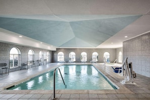 Piscine couverte, piscine extérieure