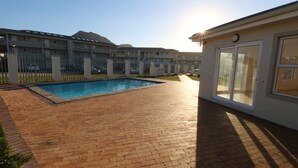 Pool - Coral Sands Apartment (Cape Town)