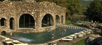 Leccio, bright apartment with view over the valley and with swimming pool