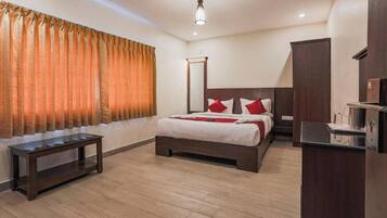 Classic dubbelrum | Strykjärn/strykbräda och sängkläder